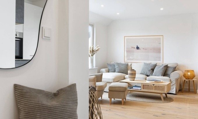 Hornum Apartment | Lykke - Hochwertige Modern-skandinavische Ferienwohnung mit Balkon