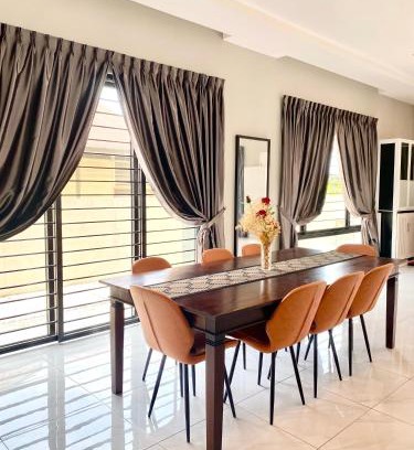Pasir Pinji Villa | LYL Journey House at Ipoh Town Centre 17PAX 6BR