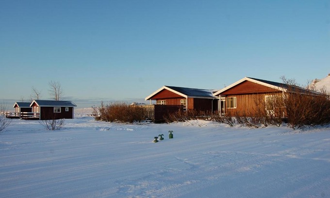 Hvalfjarðarsveit House | Móar guesthouse