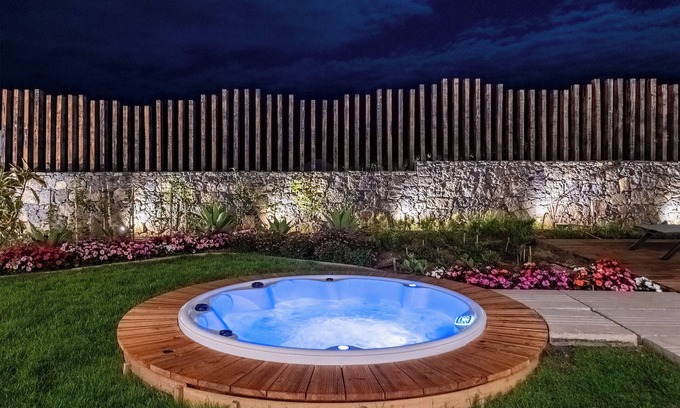Ponta Delgada Hotel | Mónaco Suites & Garden