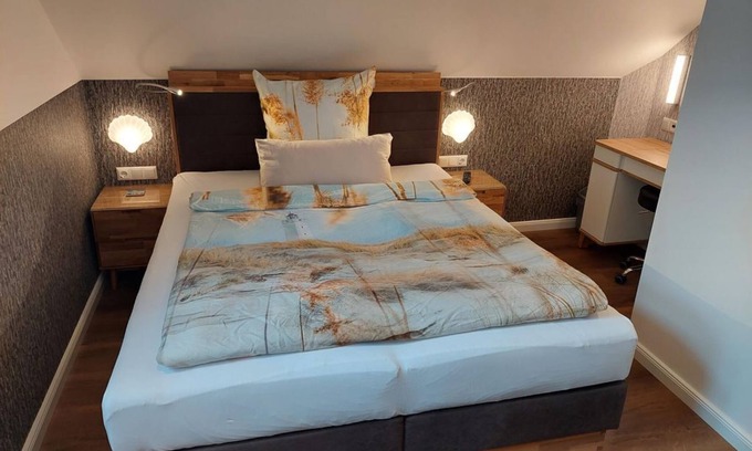 Tossens Cottage | Möwennnest - Ferienzimmer Villa Küstenwind