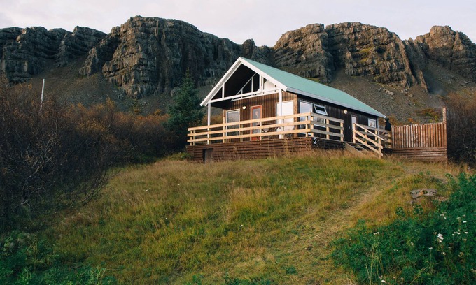 Borgarnes Cottage | Múlakot Cosy Cabins