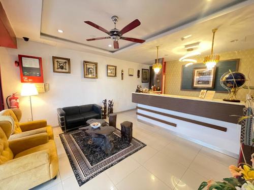 Sitiawan Hotel | M Three Hotel by SECOMS
