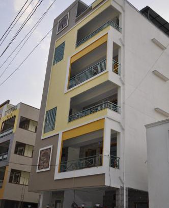 Tirupati Apartment | Maanas Homestay