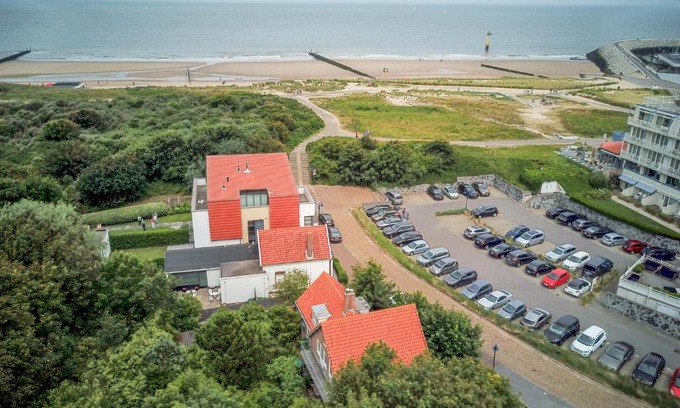 Cadzand-Bad Apartment | Maanvis