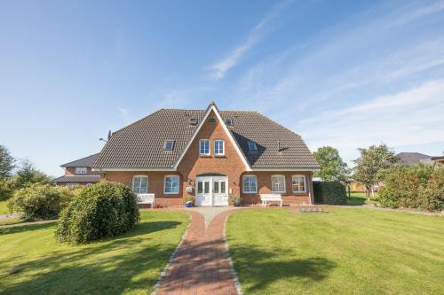 West Husum Hotel | Maashof Nis Puck