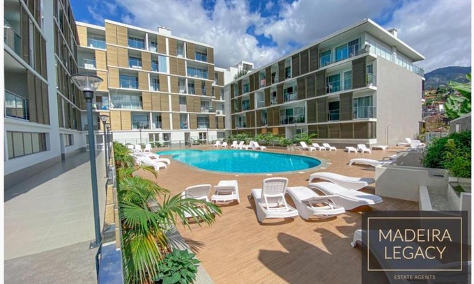 Santo Antonio Apartment | Madalenas Palace - Sunrise