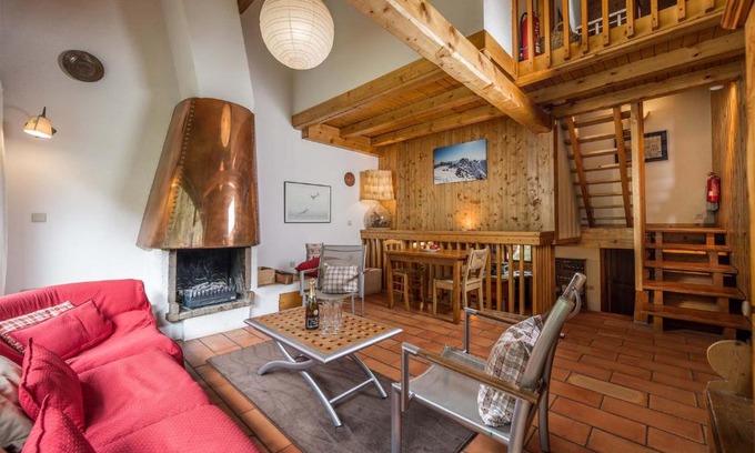 Val-d'Isere Ski Chalet | Madame Vacances Chalet Val Rogoney