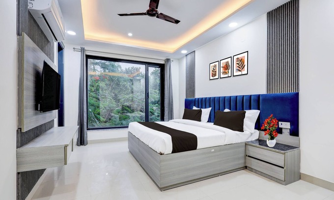 South City I Hotel | MadStays Hotel CloudBay Sector 29