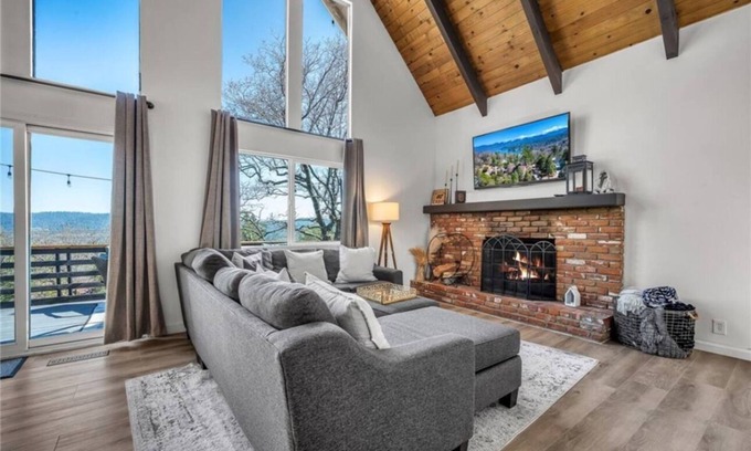 Lake Arrowhead Cabin | Magical Cabin in Lake Arrowhead