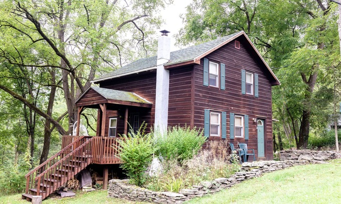 Damascus Cottage | Magical Creekside Cottage in the Western Catskills