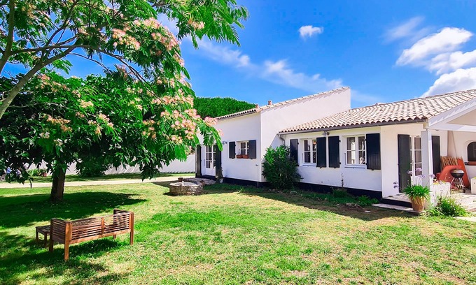 Loix House | Magnificent 10 person house with sea and nature view | Loix, Île de Ré