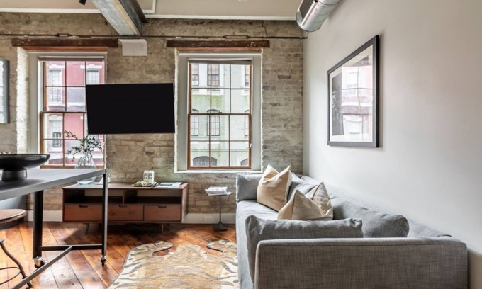 Central Business District Hotel | Magnificent 1BR Condo in the Heart of New Orleans