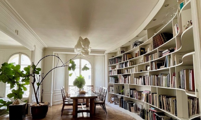 Saint-Vincent-de-Paul Apartment | Magnificent, Bright Haussmann Apartment Decorated by a Designer