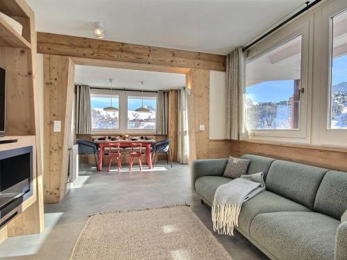 Plagne Centre Apartment | Magnifique appartement rénové avec balcon et Wifi à Plagne Centre - FR-1-455-169