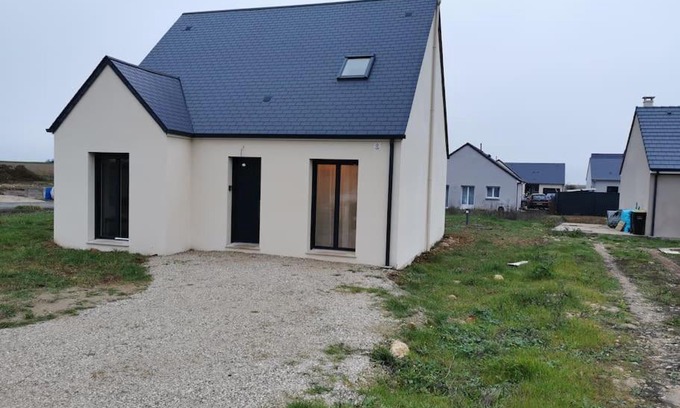 Coudray House | Magnifique Maison avec parking sur place