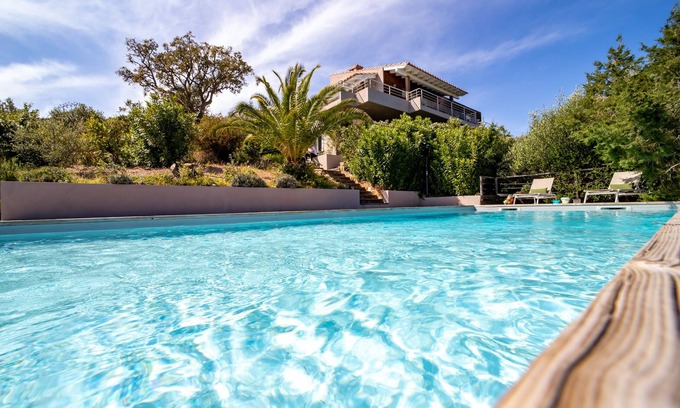 Porto-Vecchio House | Magnifique Maison Moderne 5 Chambres vue mer Piscine Chauffée Palombaggia