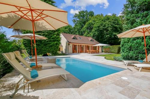 Labosse Villa | Magnifique Villa, 1H de Paris, Piscine chauffée !