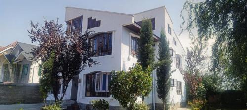 Brein House | Magnolia Homestay