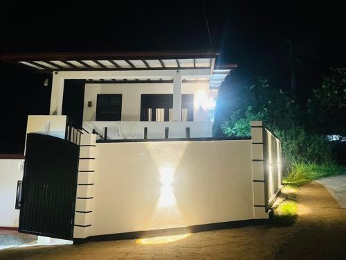 Midigama Apartment | Mahagedara