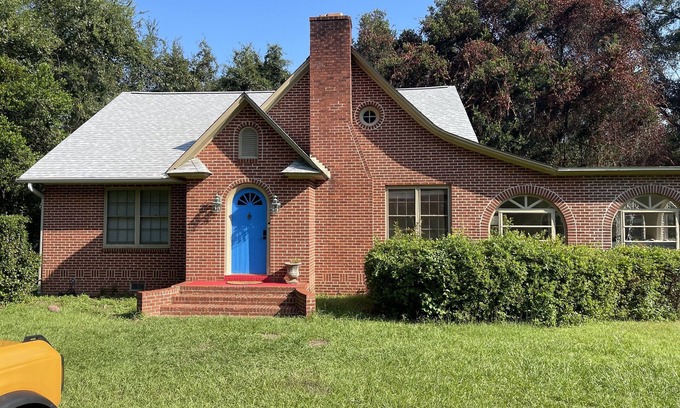 Tallahassee House | Mahan Bungalow-Private and Quiet