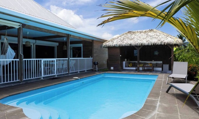 Capesterre-Belle-Eau Villa | Mahogany - Large family villa - 4 bedrooms, pool and garden