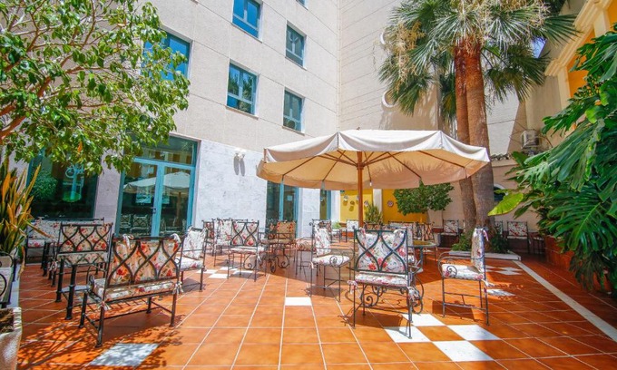 Torre del Mar Hotel | Mainake Costa del Sol