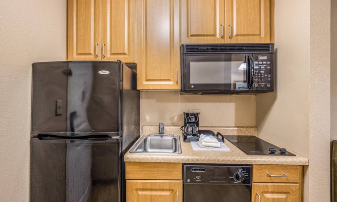 Port St. Joe Hotel | MainStay Suites Port Saint Joe South