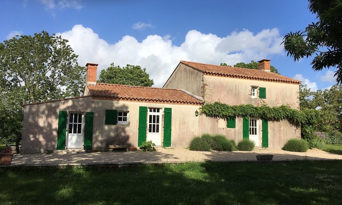 La Jonchere House | Maison à 10 km de la mer et à la Campagne - 6 Couchages