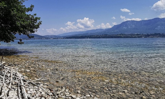 Le Bourget-du-Lac House | Maison au Calme en Centre Ville, à 13 min à Pied du lac 2min en Voiture
