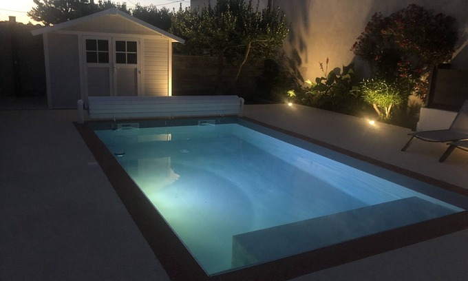 La Roche-de-Glun House | Maison au Calme Avec Piscine et Terrain de Pétanque