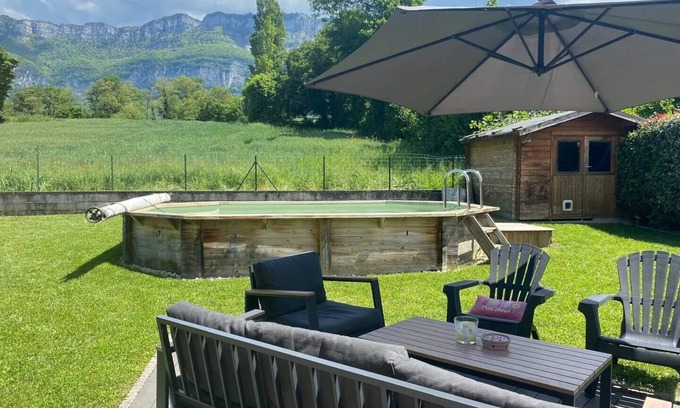Drumettaz-Clarafond House | Maison Avec Piscine Proche lac D'aix les Bains Avec vue sur le Revard