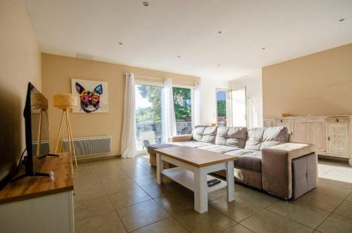 Alata House | Maison avec jardin - Parking et proche des plages