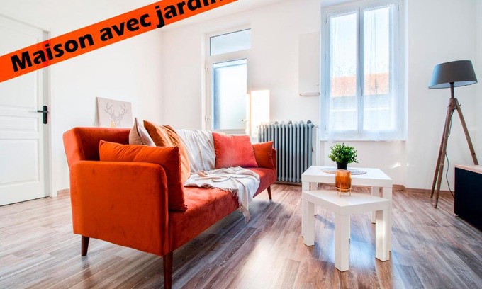 Commentry House | ✦ Maison avec jardin - Plaza Verde✦
