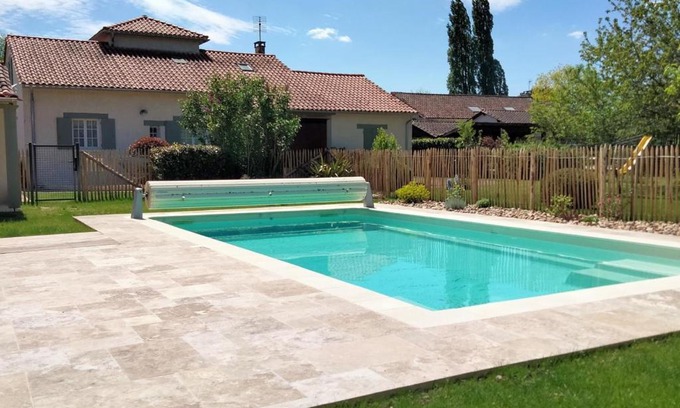 Chancelade House | Maison avec piscine privée à Chancelade, proche Périgueux, animaux acceptés - FR-1-616-236