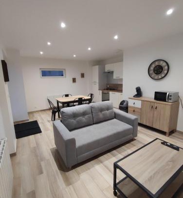 Saint-Martin-en-Campagne Apartment | Maison avec vue mer