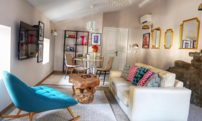 Lastours Apartment | Maison CABARET Luxury 4 Star Air Conditioned 100m to 4 Cathar Châteaux Lastours private Terrasse with views!