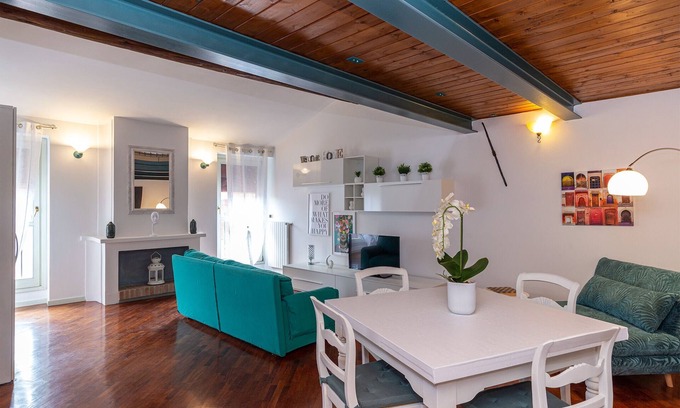 Ferrara Historic Centre Apartment | Maison Contrari