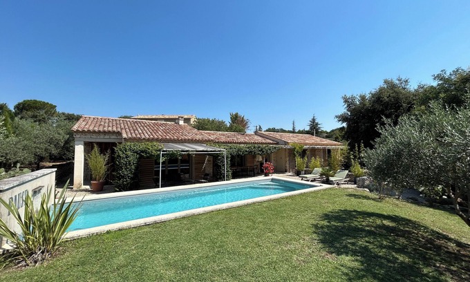 Gordes House | Maison Cosy Avec Piscine à Gordes