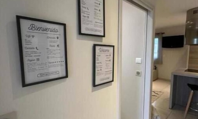 Beauzelle Apartment | Maison D'hotes Chic à Beauzelle