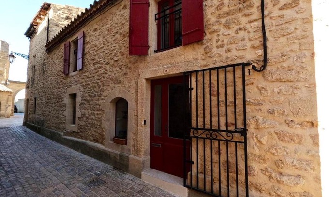 Castillon-du-Gard House | Maison de 3 chambres a Castillon du Gard a 100 m de la plage avec wifi
