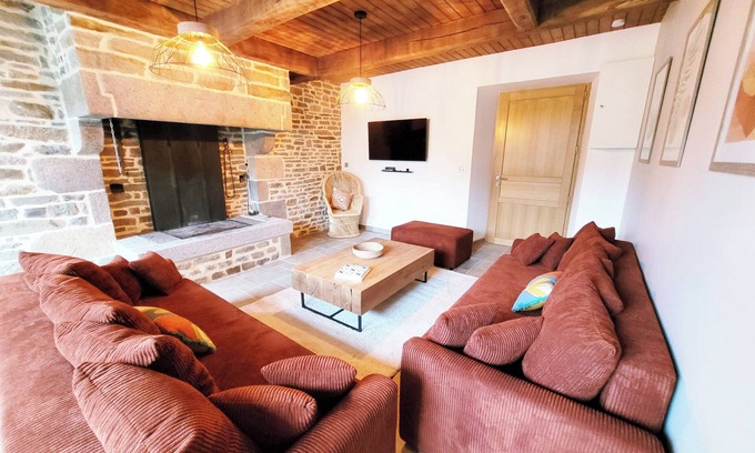 Equilly House | Maison de Campagne à 10 mn de la mer Avec Spa, Billard, Babyfoot