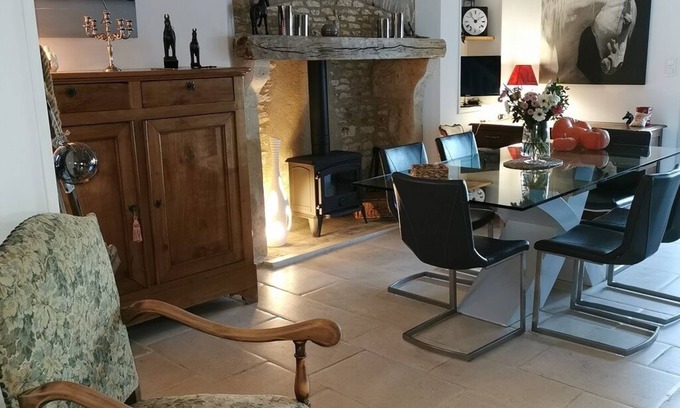 Frozes House | Maison de Campagne 20 mn de Poitiers Idéale en Couple ou en Famille Ouverture