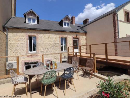 Le Mele-sur-Sarthe House | Maison de charme tout compris pour familles, proche loisirs - FR-1-497-252