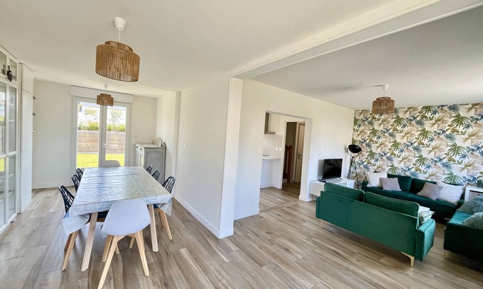 Beaussais-sur-Mer House | Maison de Famille Centre Ville