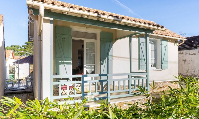 Saint-Brevin-les-Pins Ski Chalet | Maison de bourg à deux pas de la mer