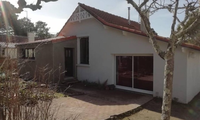 Saint-Brevin-les-Pins House | Maison de 120 m² à 200m de la Plage