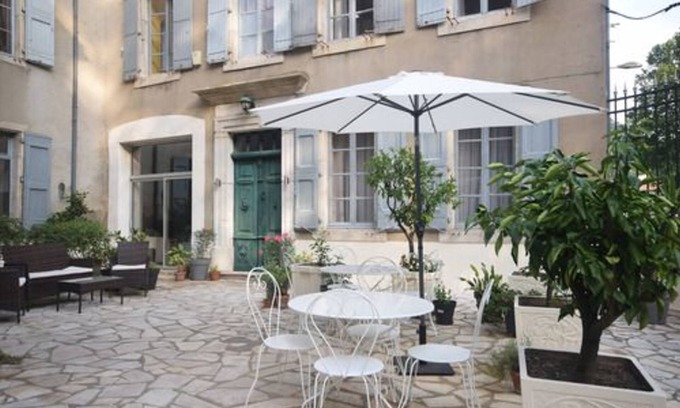 Saint-Pons-de-Thomieres Bed & Breakfast | Maison De L'Aguze