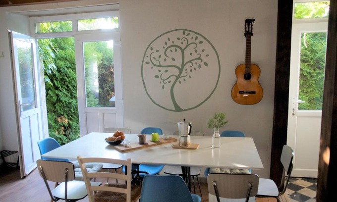 Plancher-Bas House | 'Maison des artistes' for up to 15 in Nature Park