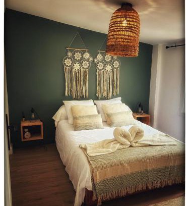 Villeneuve-les-Avignon House | Maison des garçons